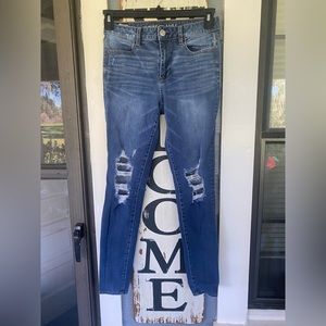 American eagle ripped skinny jeans size 8